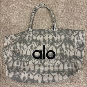 ALO Yoga Grey Tie-Dyed Women's Tote Bag